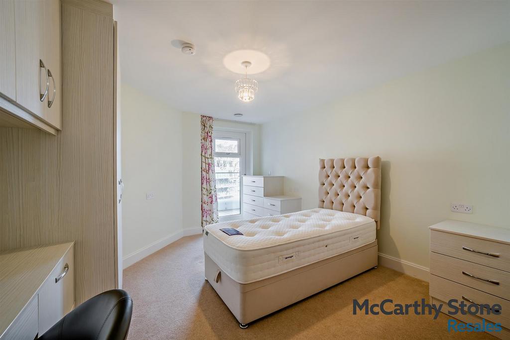 8677867-interior03-800.jpg