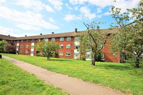 2 bedroom flat for sale, Northfield, Hatfield