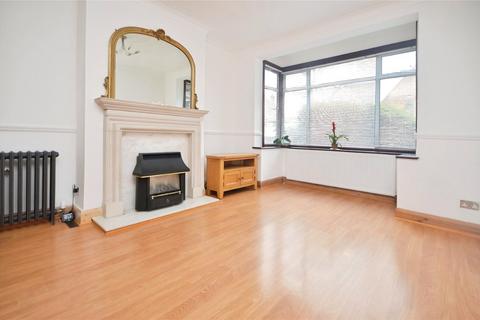 4 bedroom terraced house to rent, Princes Road, Romford, Essex, RM1