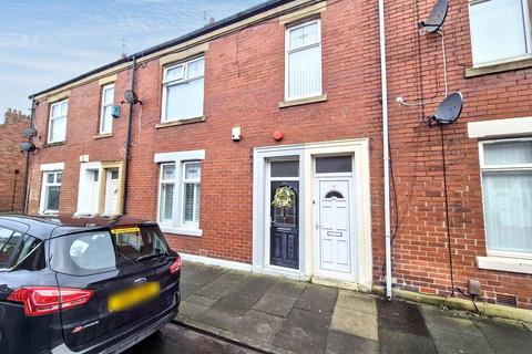 3 bedroom flat for sale, Northbourne Road, Jarrow, Tyne and Wear, NE32 5JS
