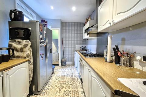 3 bedroom flat for sale, Northbourne Road, Jarrow, Tyne and Wear, NE32 5JS