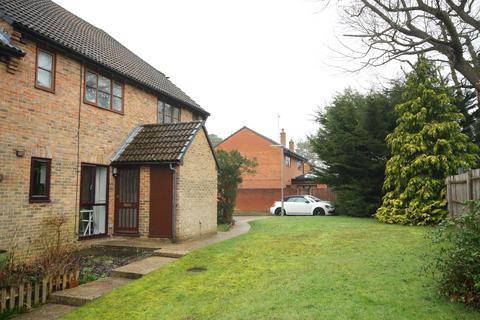 undefined, Lightwater GU18