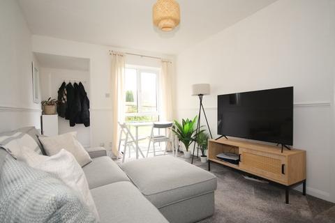 undefined, Lightwater GU18