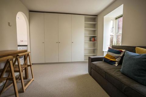 undefined, Coopers Close, London E1