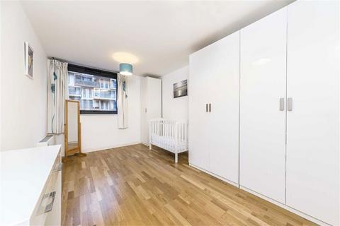2 bedroom flat to rent, Amelia Street, London SE17