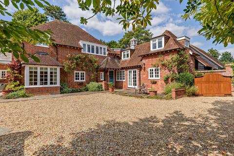 undefined, Flowers Hill, Pangbourne, Berkshire