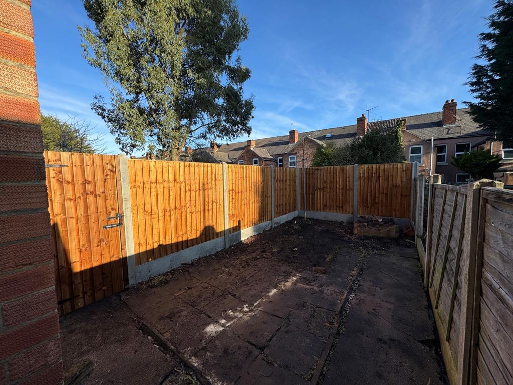 105 meynell - garden