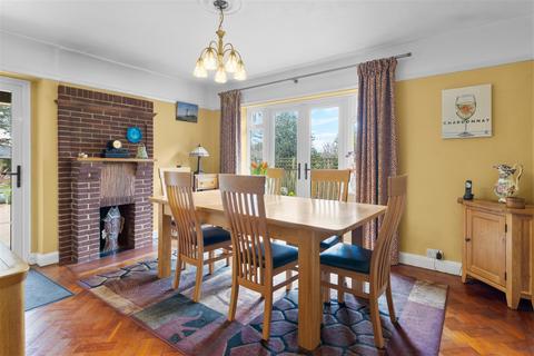 5 bedroom detached house for sale, Beacon Road, Seaford