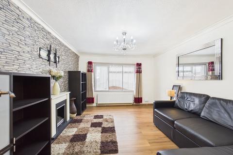 undefined, Whitley Close, Stanwell, Staines-upon-Thames, Surrey, TW19