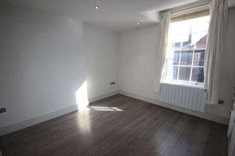undefined, High Street, Tutbury DE13