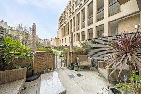 2 bedroom flat for sale, Milton Road, London NW9