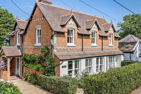 undefined, Tutts Clump, Berkshire