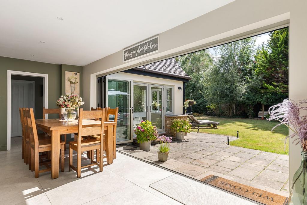 Bi folding doors
