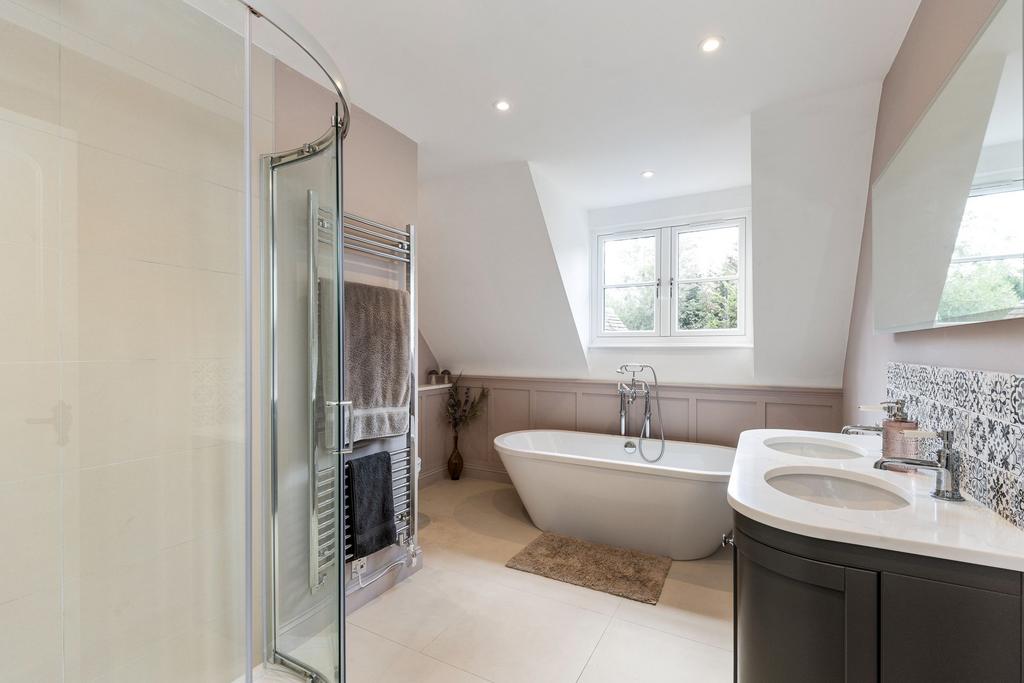 Primary en suite