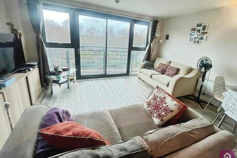 2 bedroom flat for sale, City Point, 156 Chapel Street, Salford, M3