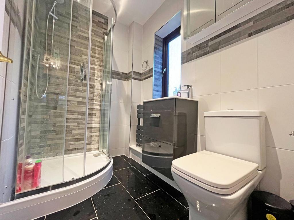 En Suite.jpg