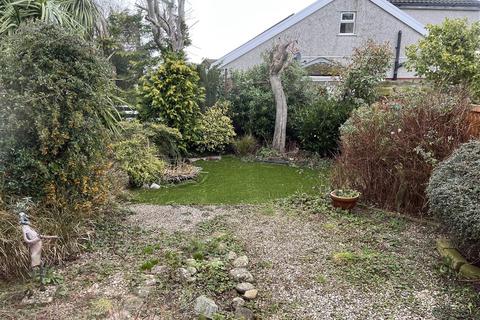 undefined, Rhodfa Wen, Llysfaen, Colwyn Bay