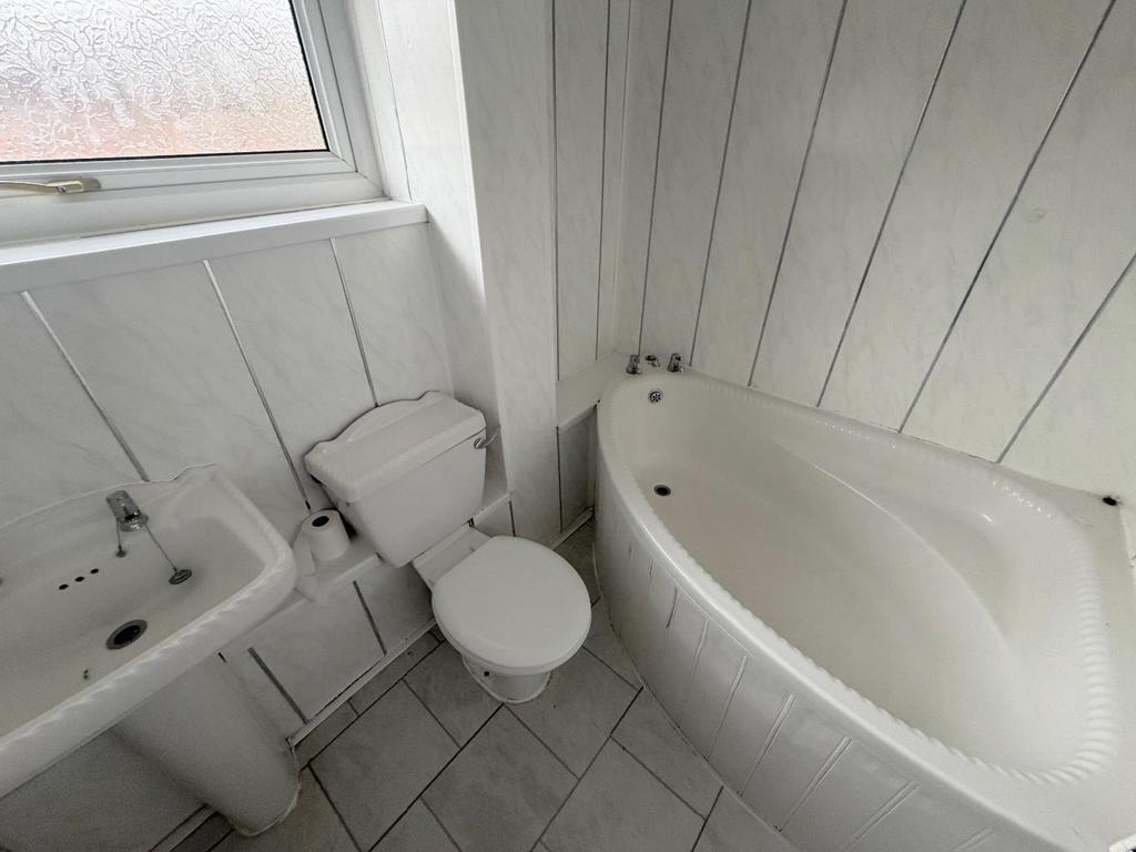 Family bathroom