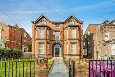 2 bedroom apartment to rent, Bentley Road, Merseyside L8