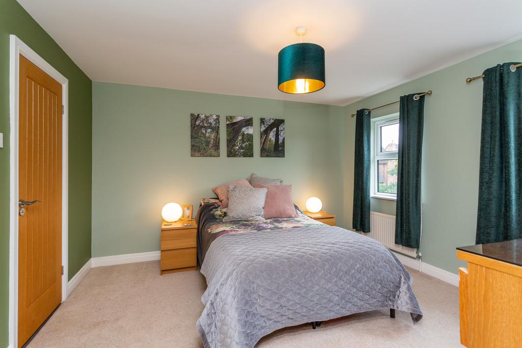 18bedroom3