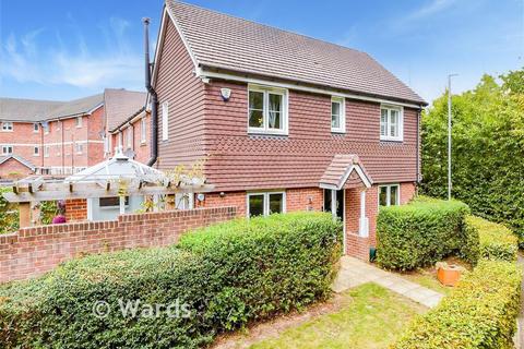 3 bedroom detached house for sale, Batten Walk, Maidstone, Kent
