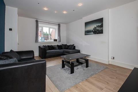 undefined, Aintree Close, Milton Keynes MK3