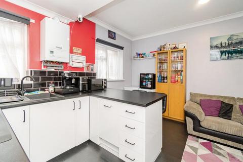 1 bedroom flat for sale, Hill Lane, Southampton, SO15