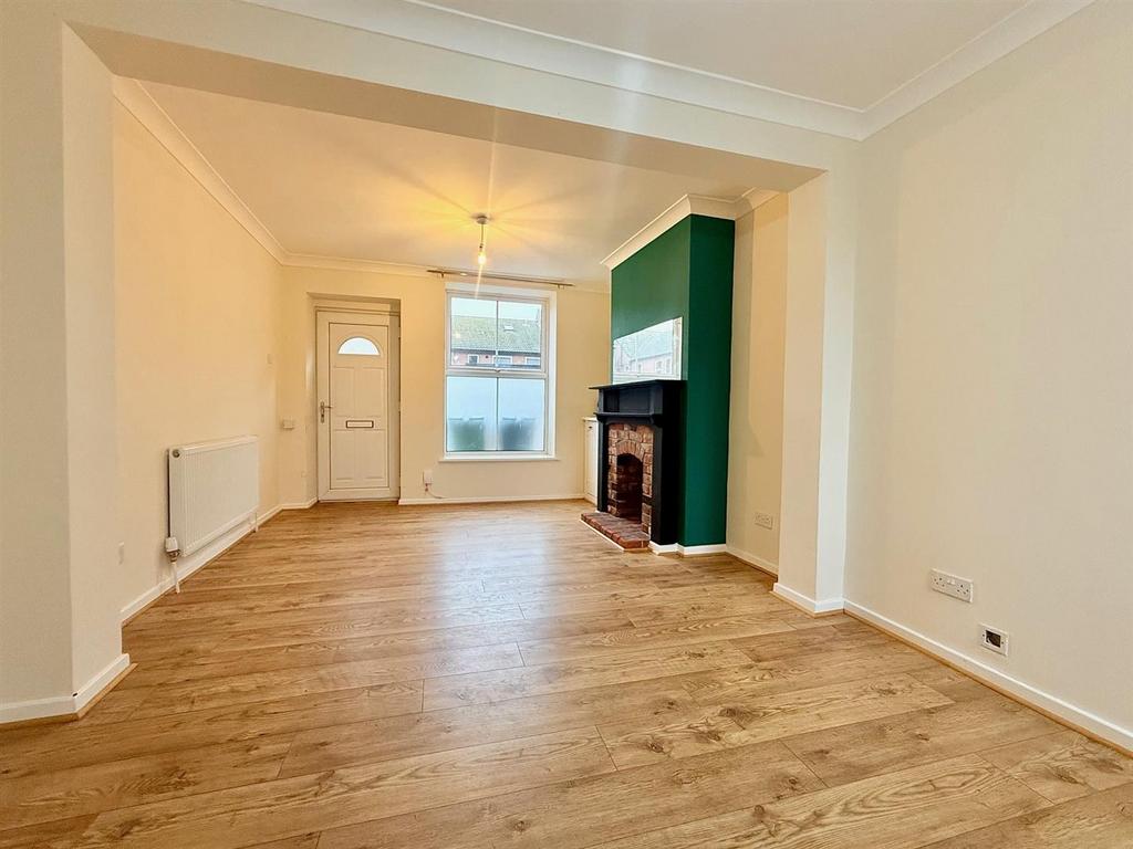 Living & Dining area