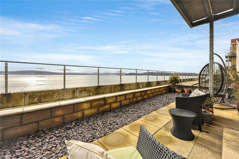 3 bedroom flat for sale, Harbour Place, Dunfermline KY11