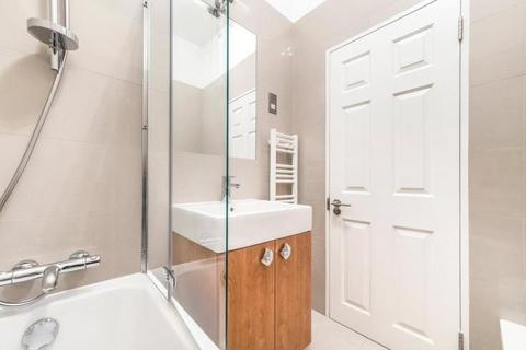 2 bedroom apartment to rent, Dorset Street, London W1U