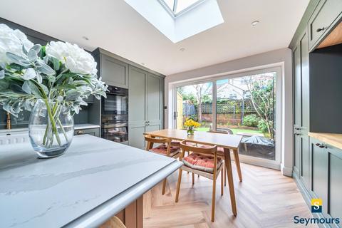 undefined, Dapdune Road, Surrey GU1