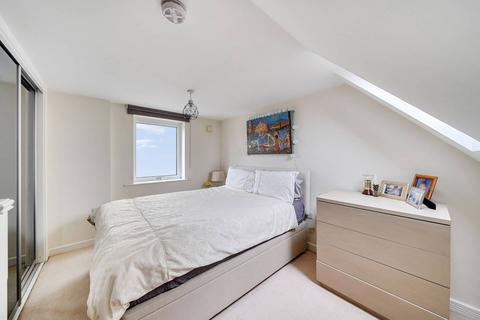 1 bedroom flat for sale, The Pump House, Fulham, London, SW6