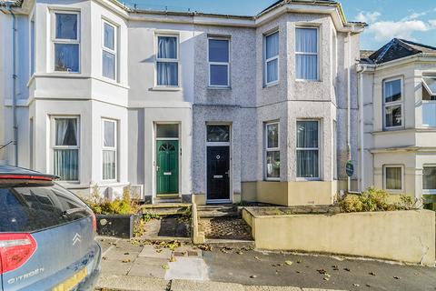 5 bedroom terraced house to rent, Diamond Avenue, Plymouth PL4