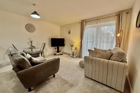 2 bedroom apartment for sale, Symphony Court, Durham Road, Gateshead