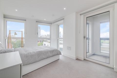 2 bedroom flat to rent, Conquest Tower, 130 Blackfriars Road, London