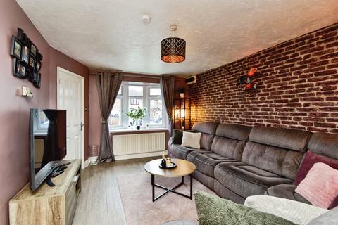 3 bedroom terraced house for sale, Gallimore Close, Stoke-on-Trent, ST6
