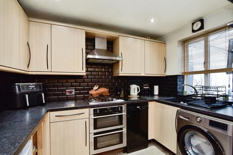 3 bedroom terraced house for sale, Gallimore Close, Stoke-on-Trent, ST6