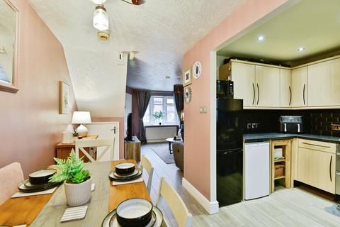 3 bedroom terraced house for sale, Gallimore Close, Stoke-on-Trent, ST6