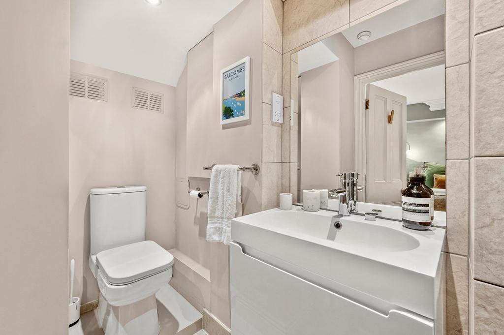 Bathroom 2