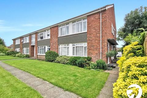 2 bedroom flat for sale, Sandringham Court, Fairfield Close, Sidcup, Kent, DA15