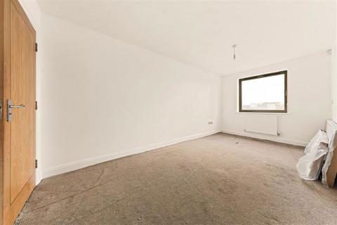 undefined, Warrior Close, London SE28