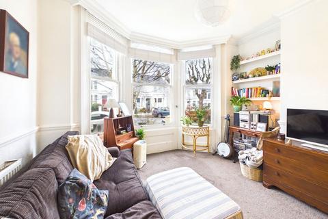 1 bedroom ground floor flat for sale, Beaconsfield Villas, Brighton, BN1 6HA