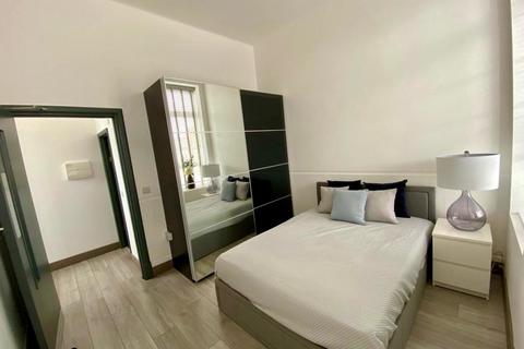 2 bedroom flat to rent, Power Road, London