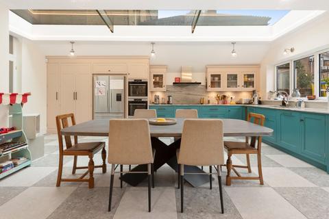 undefined, Warwick Road, London