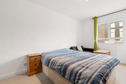 3 bedroom flat to rent, Pratt Street, Camden, London
