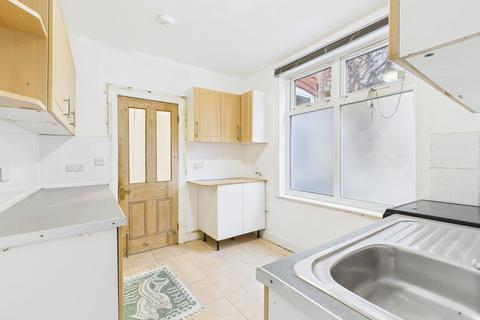 undefined, Fosse Road South, Leicester, LE3