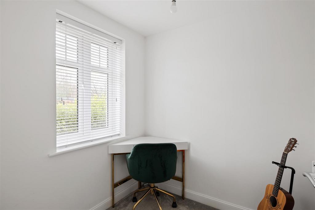 137 Virginia Drive-14.jpg