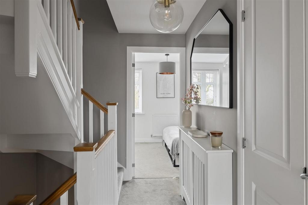 137 Virginia Drive-13.jpg