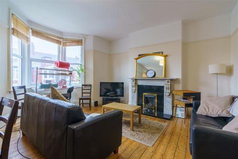 undefined, *House Share* Simonside Terrace, Heaton, NE6