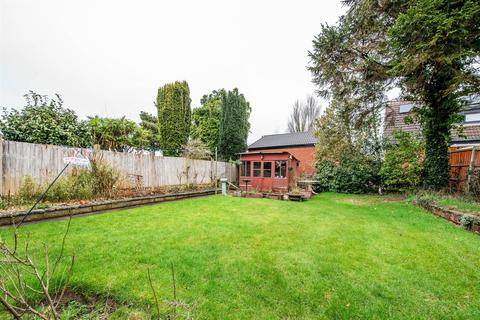 3 bedroom detached house for sale, Danesway, Walton-Le-Dale, Preston